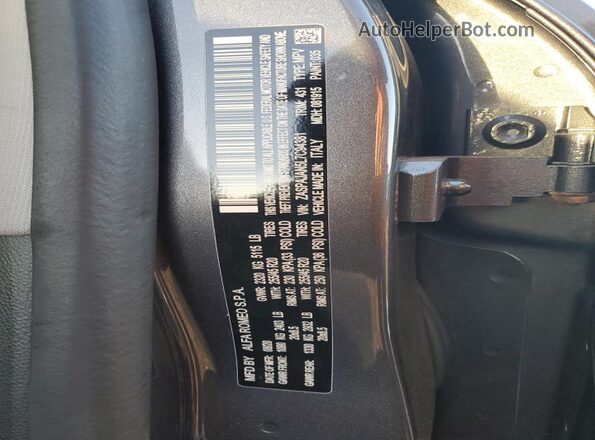 ZASPAJAN5L7C94381 2020 ALFA ROMEO STELVIO Gray Engine compartment view