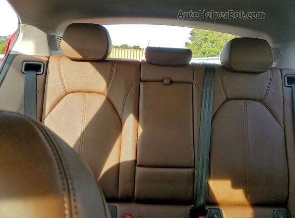 ZASPAJAN5M7C99890 2021 ALFA ROMEO STELVIO Red Widok tylnych siedzeń