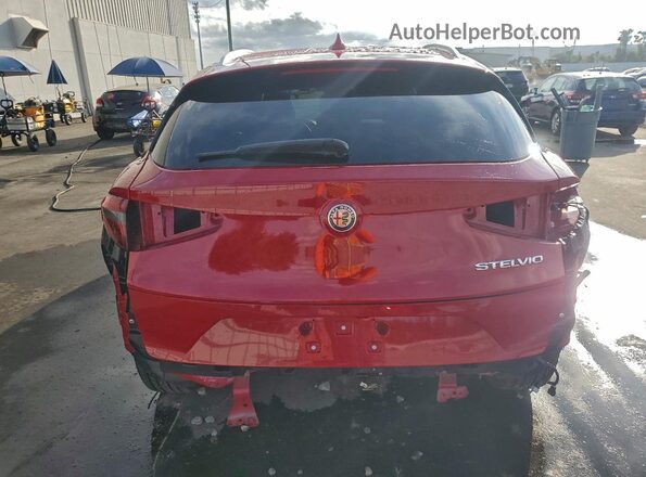 ZASPAJAN5M7C99890 2021 ALFA ROMEO STELVIO Red Widok z tyłu