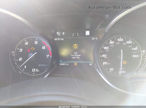 ZASPAKBN0N7D37161 2022 ALFA ROMEO STELVIO Gray Հետևի նստատեղերի տեսք