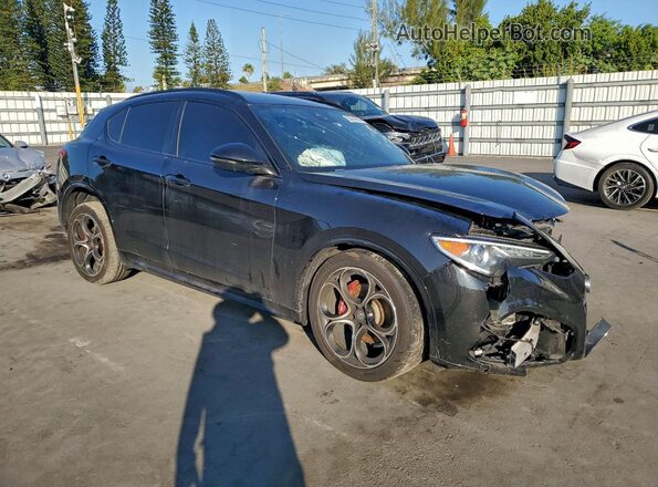 ZASPAKBN2M7D01115 2021 ALFA ROMEO STELVIO Черный Передняя правая четверть