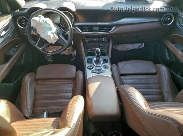 ZASPAKBN2M7D01115 2021 ALFA ROMEO STELVIO Черный Вид панели приборов