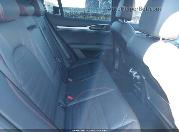 ZASPAKBN2R7D72600 2024 ALFA ROMEO STELVIO Black Вид наклейки з VIN-кодом