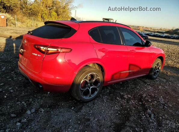 ZASPAKBN9N7D46781 2022 ALFA ROMEO STELVIO Красный Задняя правая четверть