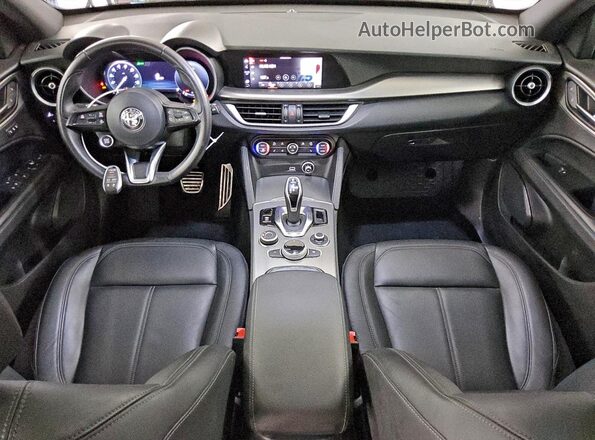 ZASPAKBN9R7D75123 2024 ALFA ROMEO STELVIO Black Вид панелі приладів