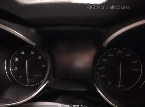 ZASPAKBNXN7D31996 2022 ALFA ROMEO STELVIO Черный 
