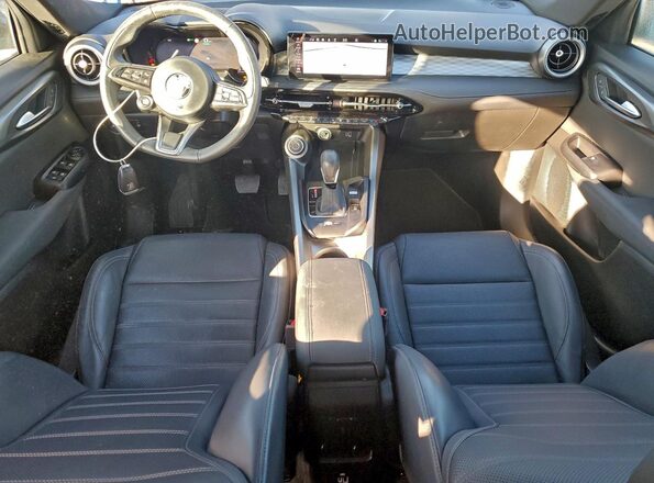 ZASPATCW4R3034522 2024 ALFA ROMEO OTHER Синий Вид панели приборов