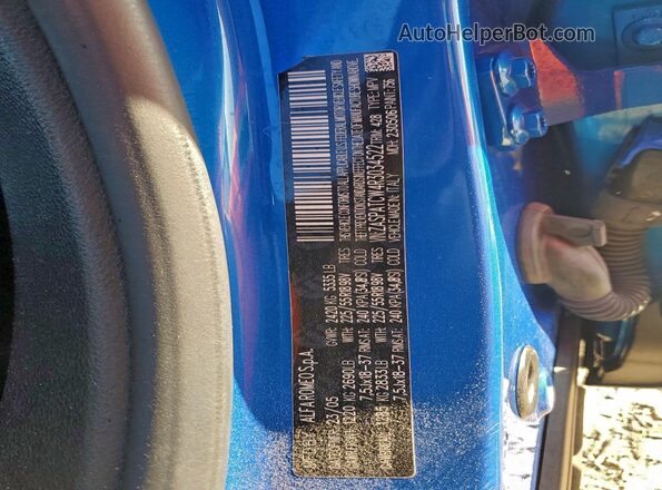 ZASPATCW4R3034522 2024 ALFA ROMEO OTHER Синий Панорамный вид салона 360°