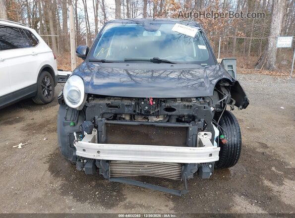 ZFBCFAAH7JZ041215 2018 FIAT 500L Black Vista interior trasera