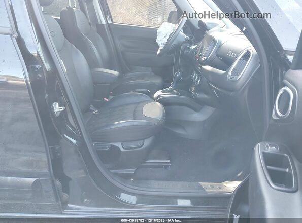 ZFBCFAAH8JZ041045 2018 FIAT 500L Black Սալոնի դիմացի տեսք