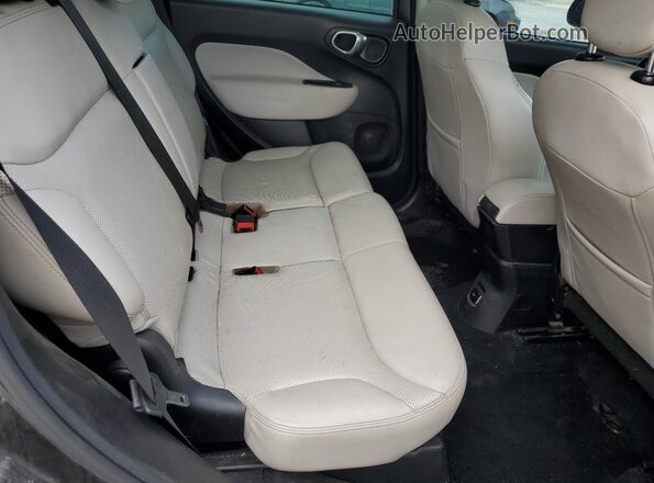 ZFBCFACH4JZ040486 2018 FIAT 500L Black Vista de los asientos traseros