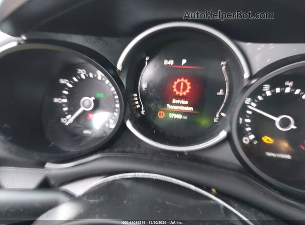 ZFBCFADH5JZ041547 2018 FIAT 500L White 