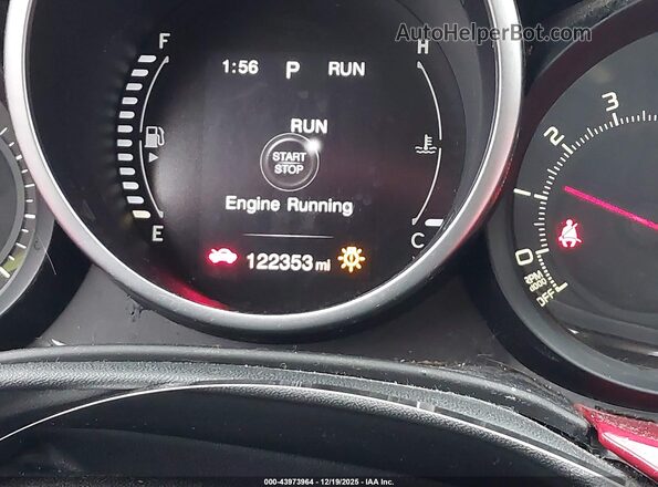 ZFBCFXAB3HP555230 2017 FIAT 500X Красный 
