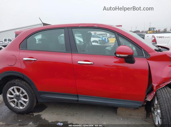 ZFBCFXABXHP606299 2017 FIAT 500X Red Vista interior trasera
