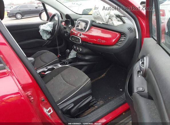 ZFBCFXABXHP606299 2017 FIAT 500X Red Vista interior delantera