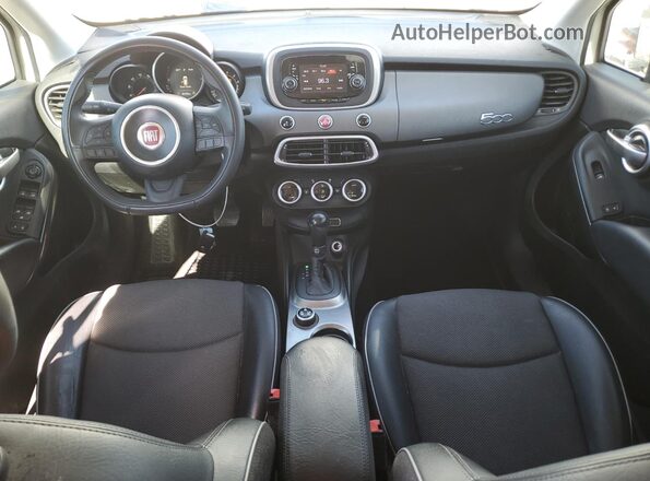 ZFBCFXCB2HP547729 2017 FIAT 500X White 