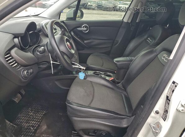 ZFBCFXCB4HP602925 2017 FIAT 500X White Սալոնի դիմացի տեսք