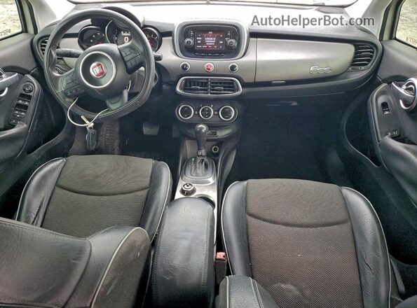 ZFBCFXCB4HP602925 2017 FIAT 500X White Առջևի վահանակի տեսք