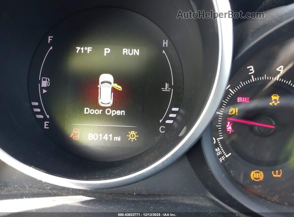 ZFBCFXCB5JP712274 2018 FIAT 500X Gray 