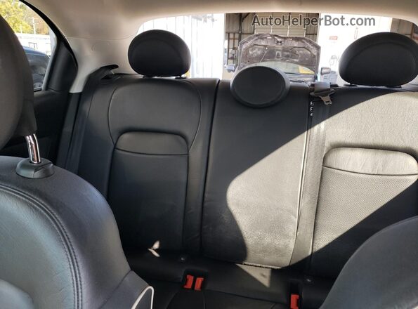 ZFBCFXDB1JP653108 2018 FIAT 500X Gray Հետևի նստատեղերի տեսք