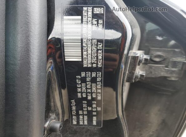 ZFBCFXDT6GP511256 2016 FIAT 500X Black Engine compartment view
