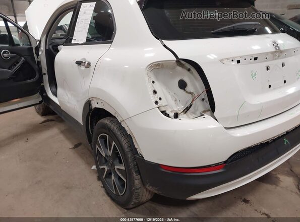 ZFBCFYAB0HP533112 2017 FIAT 500X White Դիմացի տեսք