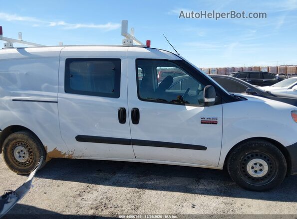 ZFBERFAB0H6F47587 2017 RAM PROMASTER CITY White Widok zestawu wskaźników