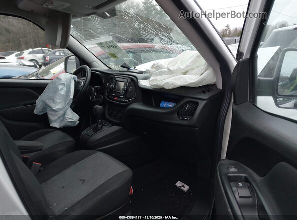 ZFBERFBT6G6C14011 2016 RAM PROMASTER CITY White Vista interior delantera