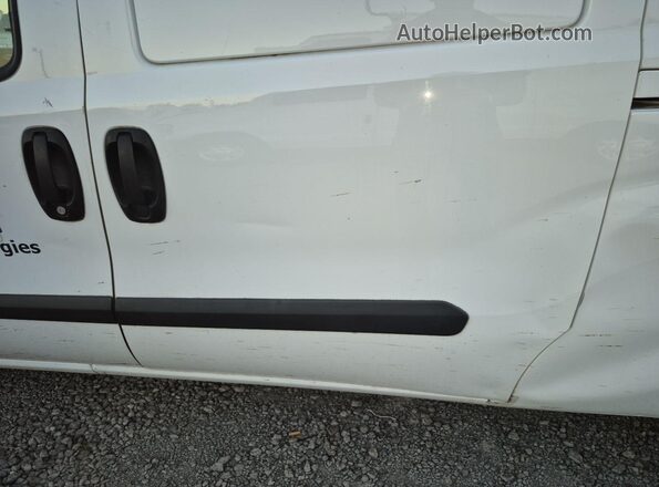 ZFBHRFAB4K6M62530 2019 RAM PROMASTER CITY  Front view
