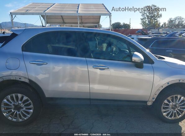 ZFBNFYB12LP870680 2020 FIAT 500X Silver Widok wnętrza 360 stopni