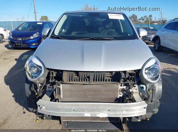ZFBNFYB12LP870680 2020 FIAT 500X Silver Widok wnętrza z tyłu