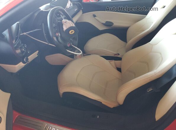 ZFF79ALA3J0236790 2018 FERRARI 488 Red წინა სალონის ხედი