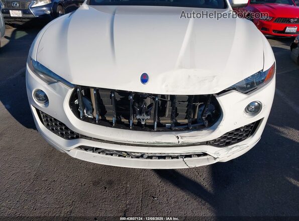 ZN661YUAXLX344809 2020 MASERATI LEVANTE Белый Вид спереди