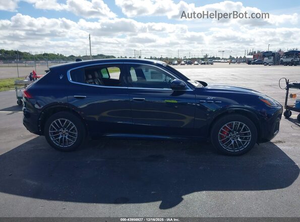 ZN682AVA3P7442503 2023 MASERATI GRECALE Blue Widok wnętrza 360 stopni
