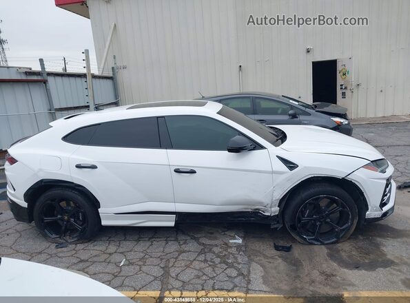 ZPBUA1ZL3KLA01106 2019 LAMBORGHINI URUS White უკანა სალონის ხედი