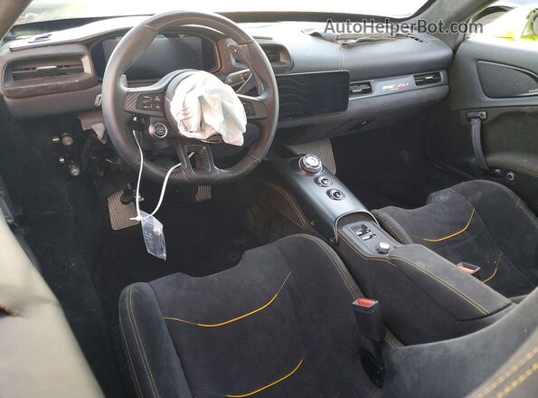 ZAM24BXA9N0404389 2022 MASERATI MC20 Зеленый Вид щитка приборов
