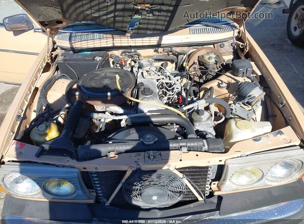 12319012010011    1979 MERCEDES-BENZ 300 Brown Vista trasera