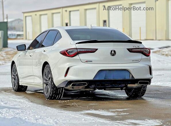 19UUB6F51NA001517 2022 ACURA TLX White 