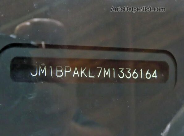 JM1BPAKL7M1336164 2021 MAZDA 3 Black Vista interior trasera