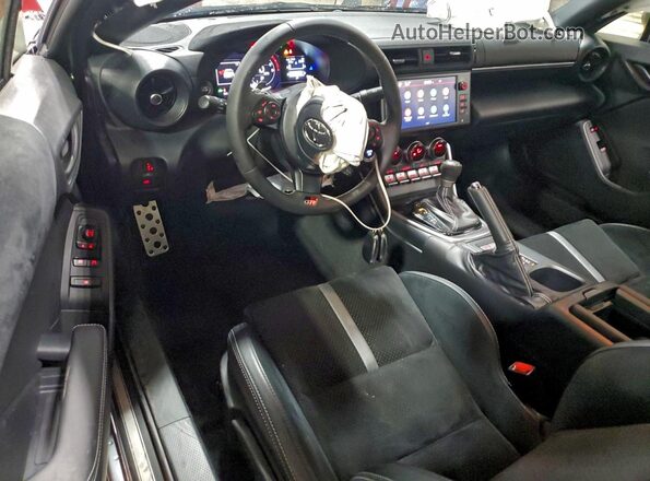 JF1ZNBE17R8756709 2024 TOYOTA GR86 Silver 