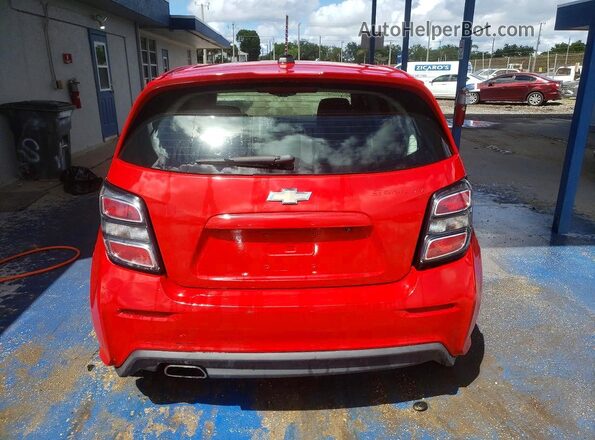 1G1JD6SB5H4142044 2017 CHEVROLET SONIC Red Widok wnętrza z przodu