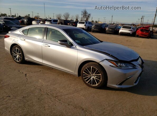 58ADA1C11PU028986 2023 LEXUS ES Silver Front view