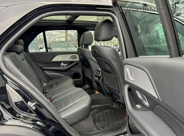 4JGFB4KB9LA183712 2020 MERCEDES-BENZ GLE-CLASS Черный Вид салона спереди