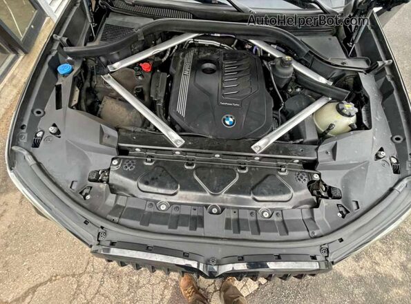 5UXCW2C09M9E23892 2021 BMW X7 Black Rear view