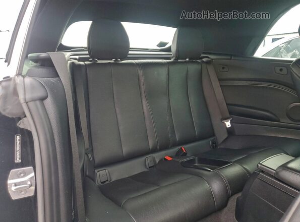 WBA2N1C00L7D92694 2020 BMW M2 Черный Вид задней части салона