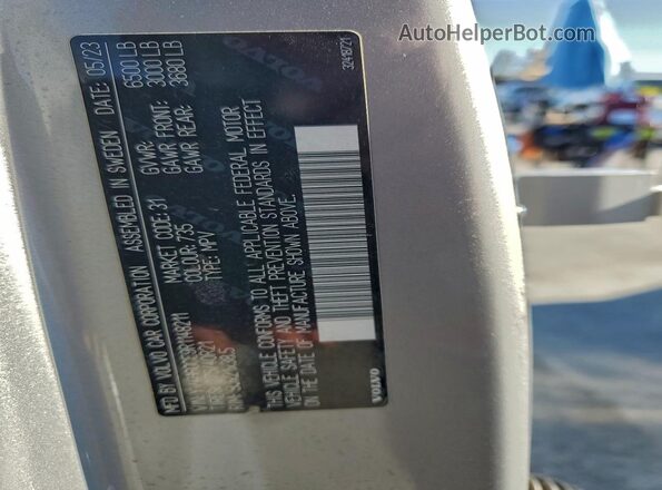 YV4H60CE9R1148211 2024 VOLVO XC90 Silver Vista interior de 360 grados