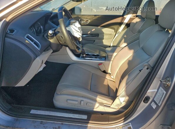 19UUB1F34KA011245 2019 ACURA TLX Silver Widok wnętrza z przodu