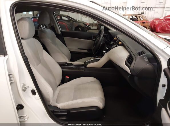 19XZE4F52NE001099 2022 HONDA INSIGHT White Вид салону спереду