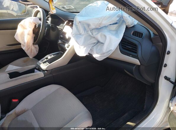 19XZE4F53ME007024 2021 HONDA INSIGHT White Вид салону спереду