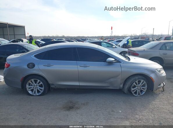 1C3CCCFB6HN506417 2017 CHRYSLER 200 Серый Вид задней части салона